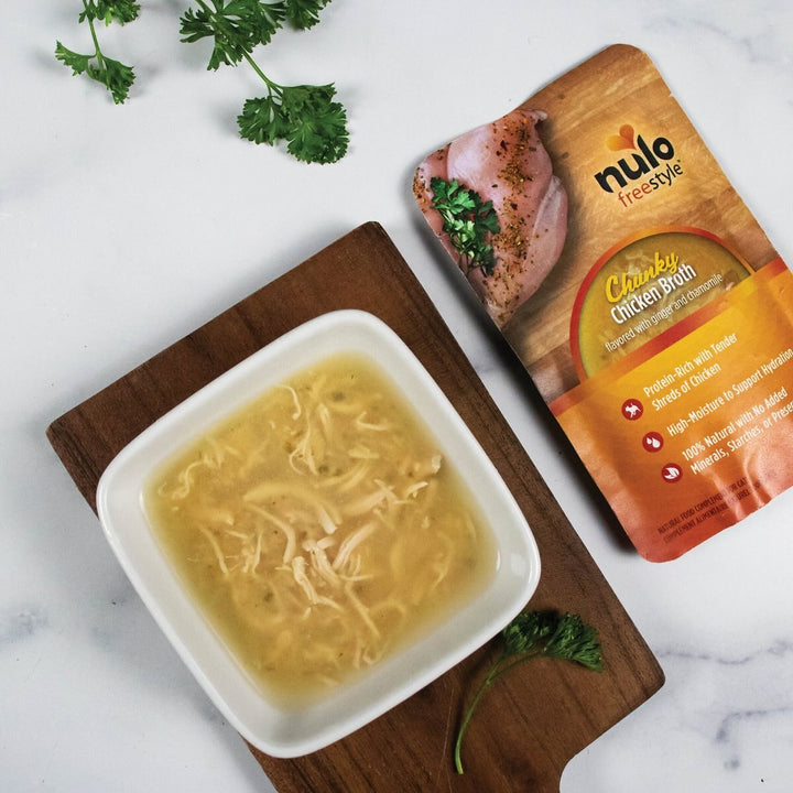 Nulo Freestyle Chunky Chicken Broth for Cats | Kanu Pet